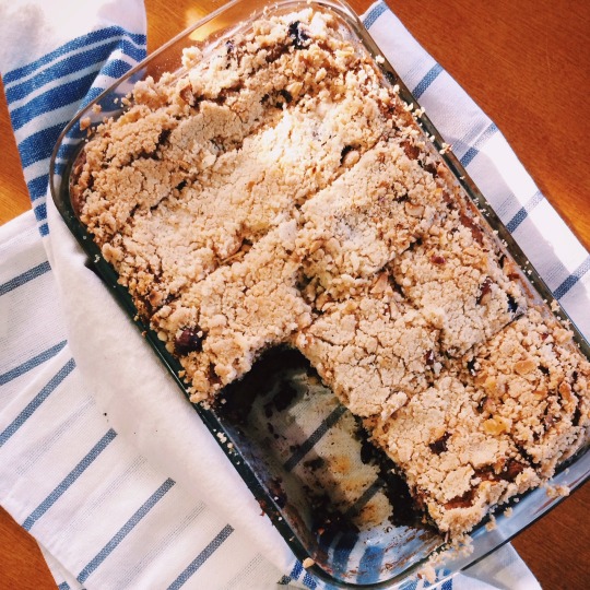 Recipe: Blueberry Bread w/ Hazelnut Crumb Topping